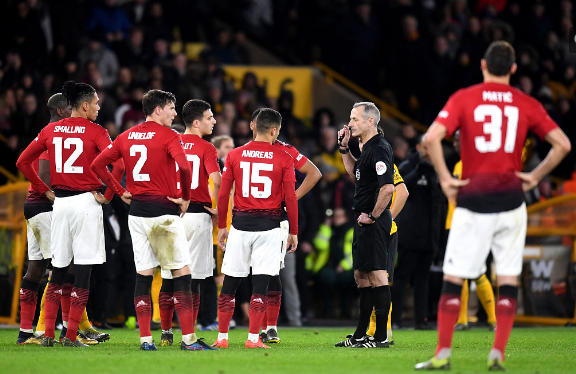 曼联内部会议纪要流出——今晨临场应变；NBA常规赛使命明确；赛程密集仍需轮换的简单介绍