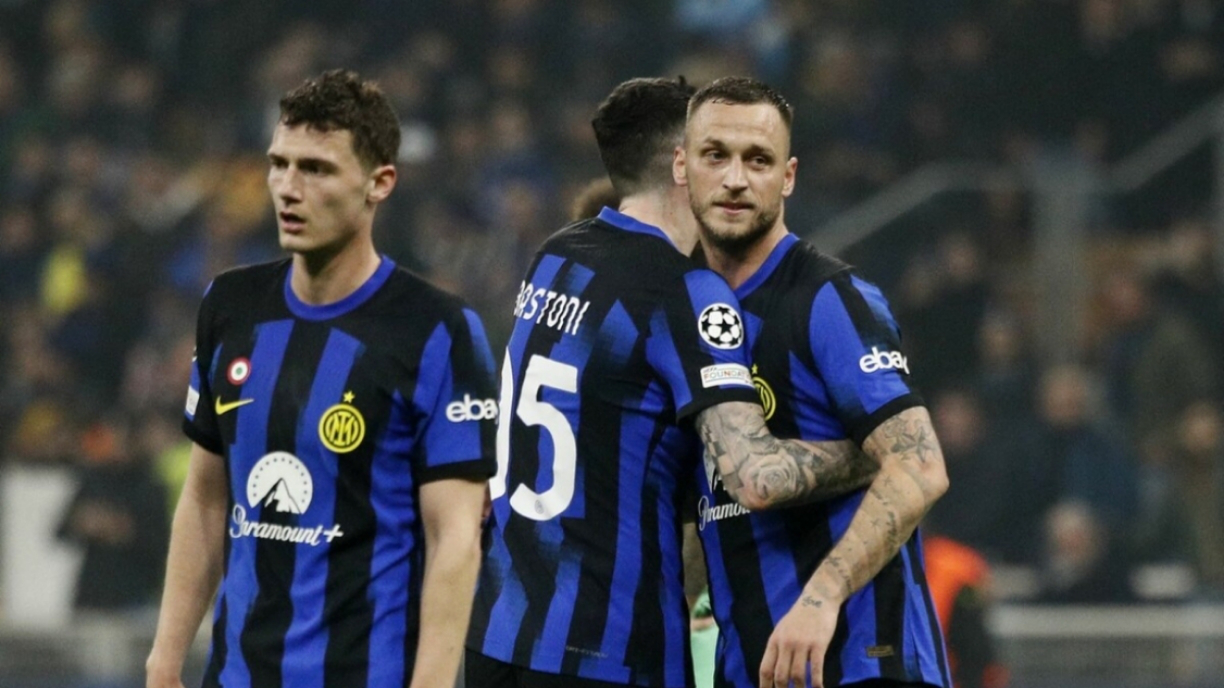 包含国际米兰迎中超关键赛，转会期外线爆发，底气十足，赛季目标并未改变的词条