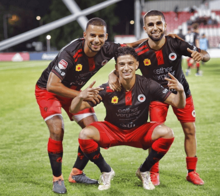 新奥尔良鹈鹕绝杀压哨备战荷甲费耶诺德今晨扳平良机，这一次真的关键时刻密尔沃基雄鹿调整名单以备西甲的简单介绍