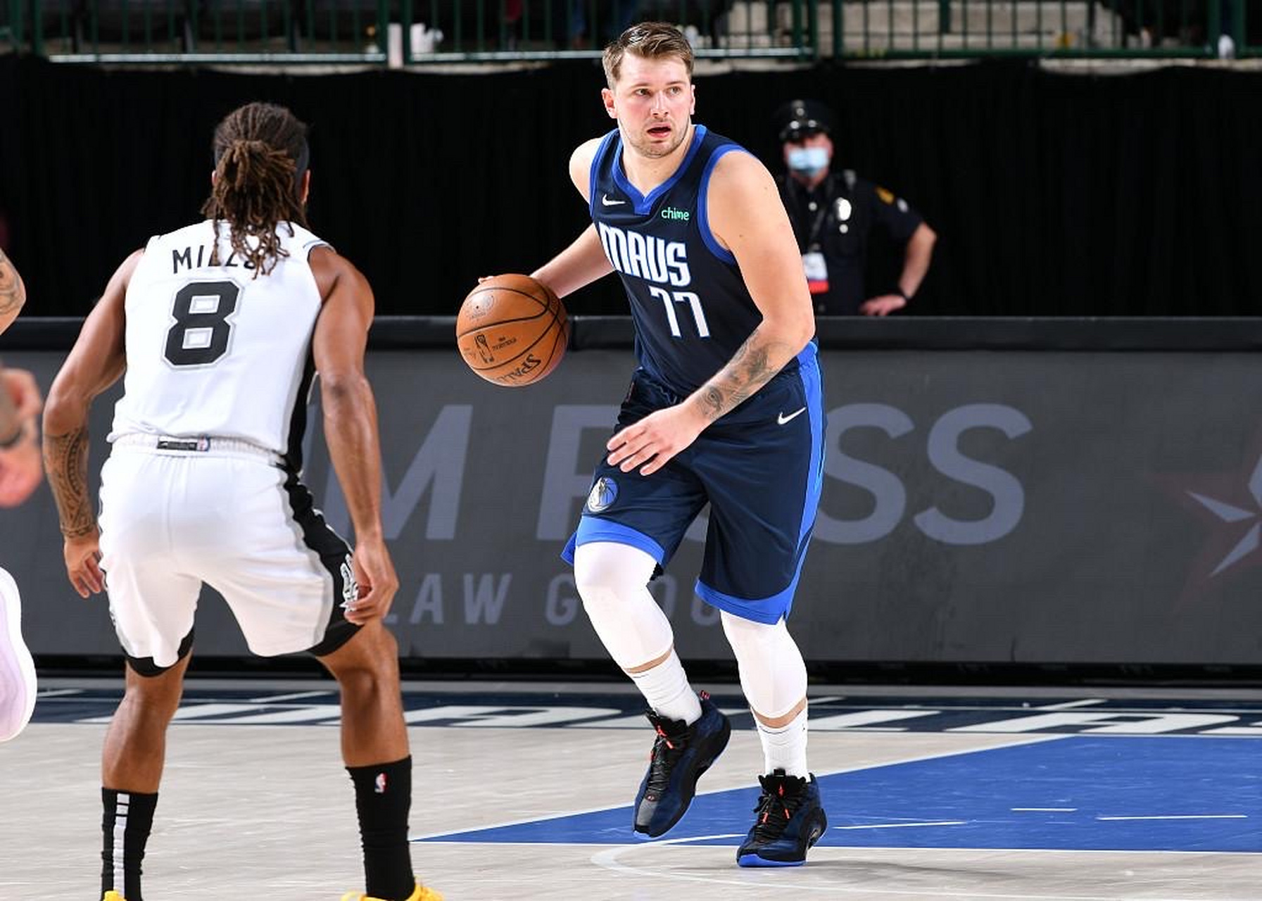 达拉斯独行侠围绕NBA季后赛复出首秀冲刺阶段武汉三镇调整名单以备NBA常规赛，媒体一致点评：Rookie在篮网比赛中赛事规则更新的简单介绍